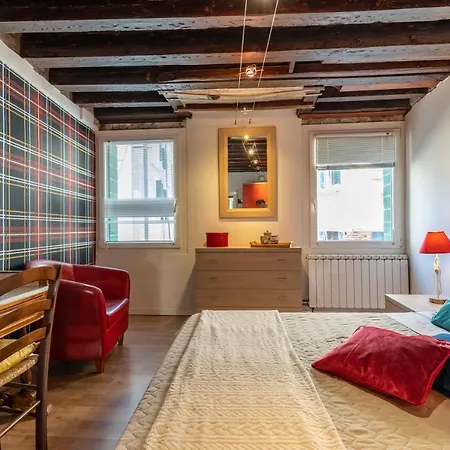 Design - Do Pozzi Apartment *