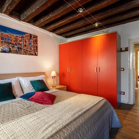 Design - Do Pozzi Apartment Venice